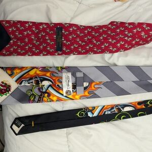 Ed Hardy And Brooks Brothers Graphic Ties Set